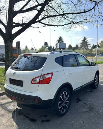 Nissan Qashqai cena 34000 przebieg: 224000, rok produkcji 2012 z Warszawa małe 121